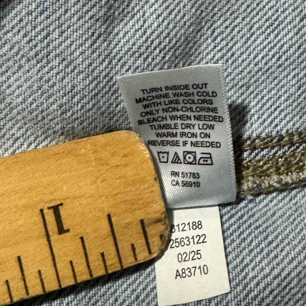 LIKE NEW! Size 14 Maurices Scoop Neck Denim Overalls
color: light sandblast - Picture 10 of 10
